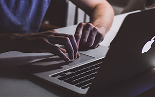 米乐体育平台-绿军主场逆转太阳，Tatum跟进制胜球绝杀对手