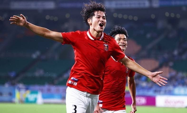 米乐体育平台-东京FC球员士气高涨，备战关键战役的简单介绍