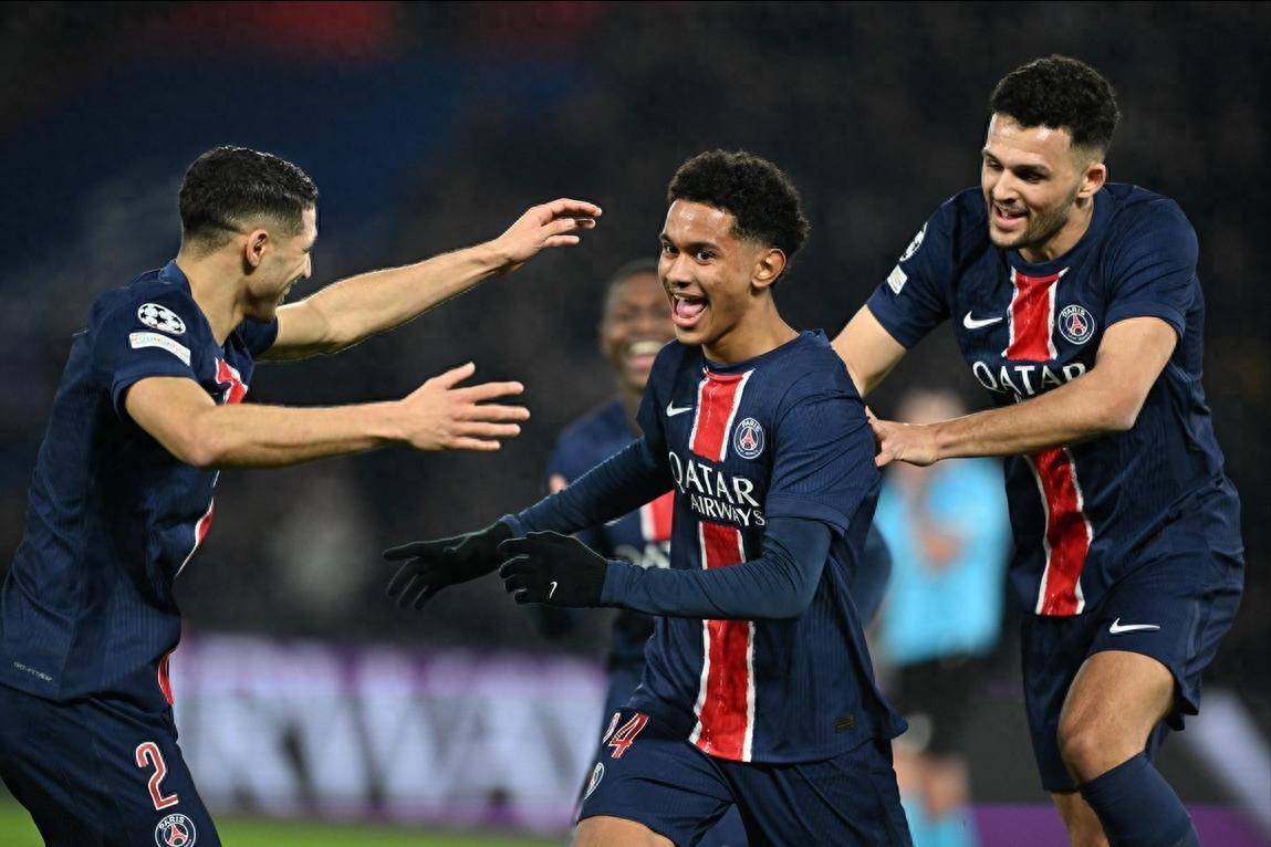 米乐m6官网-包含巴黎圣日耳曼主场大胜，法甲联赛领跑优势扩大的词条