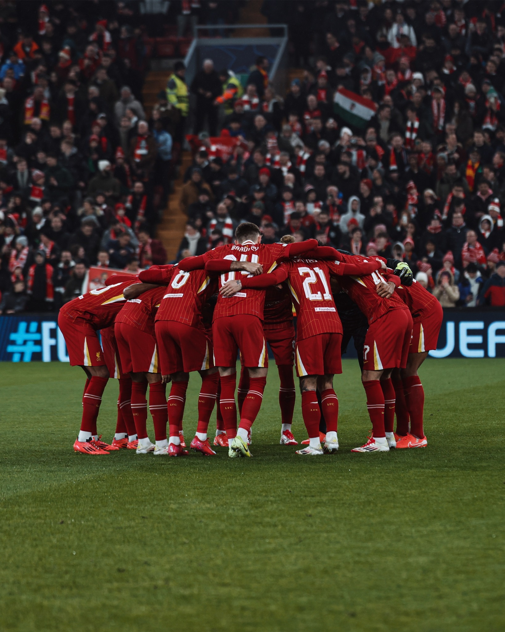 米乐m6官网入口登录-利物浦大比分胜出，继续冲刺